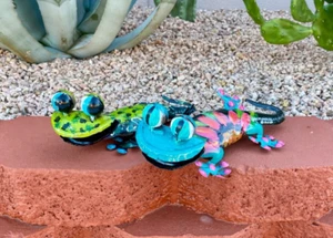 Metal Handpainted Chameleon Lizard Yard Art Garden Decor - Picture 1 of 2