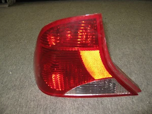 2000-2004 Ford Focus SE Tail Light, LEFT SIDE, Great Con. (Fits 2001 Focus SE) - Picture 1 of 2