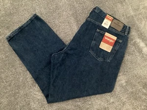Wrangler Mens Big&Tall 5-Pocket Relaxed Fit Cotton Jean Dark Stonewash 44W x 29L - Picture 1 of 9