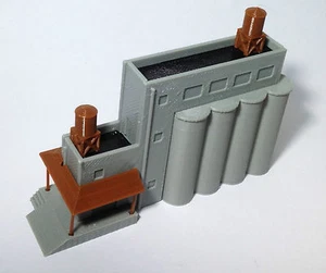Outland Models Modelleisenbahn Miniatur Industrieanlage Getreidesilos Spur Z - Bild 1 von 3