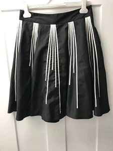 The Limited Damen Voll-/Kreisrock schwarz weiß bestickt Design Small - Bild 1 von 12