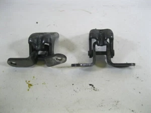 VAUXHALL ASTRA J 2009-2015 FRONT DOOR HINGES PASSENGER SIDE - Picture 1 of 3