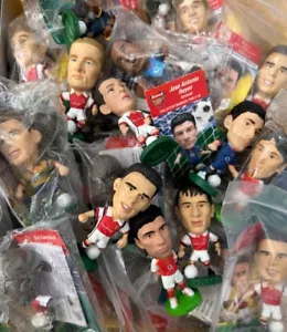 CORINTHIAN PROSTARS ARSENAL F.C FOOTBALL FIGURES ..VARIOUS PLAYERS - Picture 1 of 12