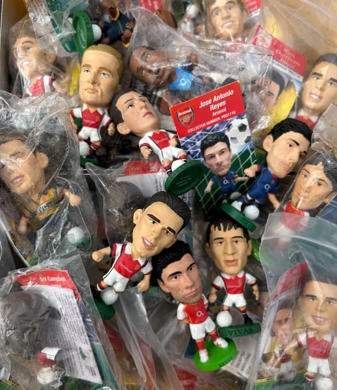 CORINTHIAN PROSTARS  ARSENAL F.C FOOTBALL FIGURES ..VARIOUS PLAYERS - Image 1 of 1
