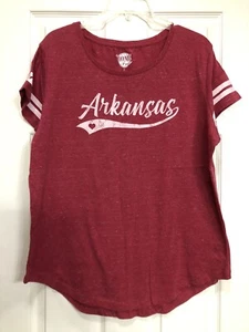 Arkansas Razorback Ladies T-Shirt Burgundy Large (12/14) - Picture 1 of 8