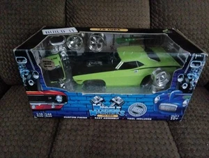 Rare 70 Plymouth Cuda Lt. Green Build It Kit NOS slight Damage 1:18 scale - Picture 1 of 12