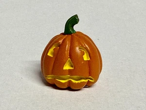 DEPT 56 HALLOWEEN VILLAGE - HALLOWEEN YARD DECOR  - JACK O'LANTERN  MINT - Picture 1 of 2