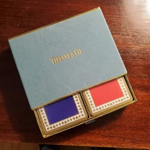 Carte da gioco Tiffany & Co set 2 mazzi blu e rosso vintage monogramma sigillato - Foto 1 di 13