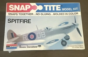 MONOGRAM SPITFIRE Snap Tite Model kit - Snaps Together No Gluing - Picture 1 of 11