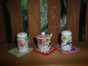 Takito 3 Pc Salt and Pepper Bluebirds w Lidded Condiment Jar Japan Lustreware - Picture 1 of 5