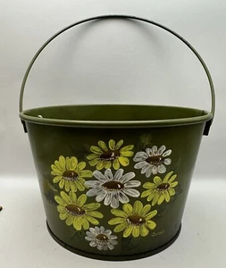 Vintage Wolin grüner Toleware Eimer mit handbemalten Blumen signiert Carolyn - Bild 1 von 10