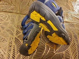 Keen Blue Depths/ Gargoyle - Picture 1 of 4