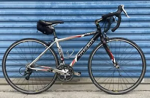 Trek 1200 SL Road Bike - XS - Aluminum - Carbon Fork - Shimano 105 - 27 Speed - Picture 1 of 20