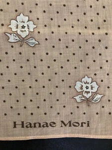VINTAGE DESIGNER HANAE MORI JAPAN HANDKERCHIEF - Picture 1 of 5