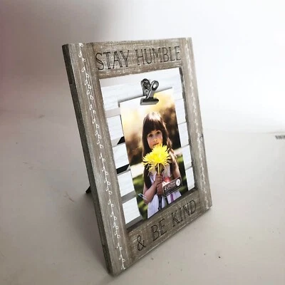 Tablón de madera clip soporte para fotos marco decoración soporte para foto4x6", mantente humilde Foto 1 de 4