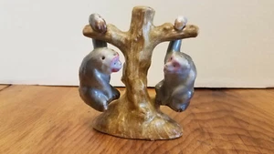 Ceramic Hanging Monkeys Salt & Pepper Shakers 4" tall Japan - Picture 1 of 5
