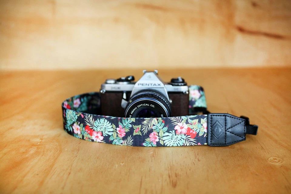 The Hilo Camera Strap - Image 1 of 4