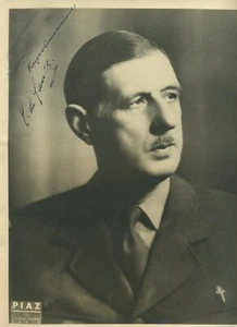 Général Charles de Gaulle (1890-1970) - Rare superbe grande photo Piaz signée - Imagen 1 de 6