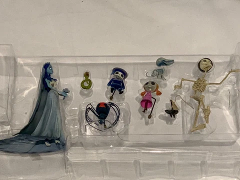 McFarlane Toys The Corpse Bride Mini Figure Set Land of the Dead  2005 - READ Cover