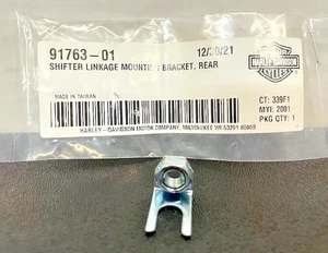 Harley Davidson OEM Shifter Linkage Mounting Bracket, Rear 91763-01 *New in Pkg - Picture 1 of 1