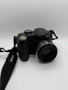 Fujifilm Finepix S2750HD 12.0MP Digital Camera - Spares Or Repair - Picture 1 of 4