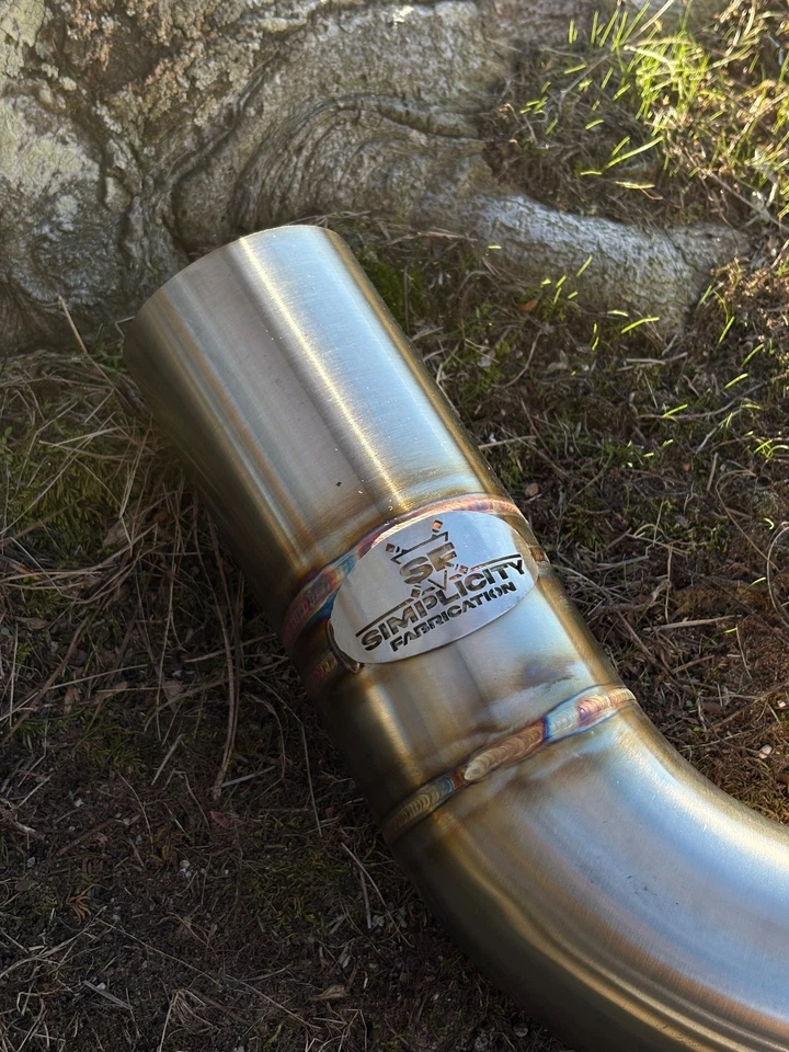 3.5 HOOD EXIT  VW / AUDI MK7 MQB GTI / JETTA / GOLF R (2.0t VBand Turbo) - Image 1 of 4