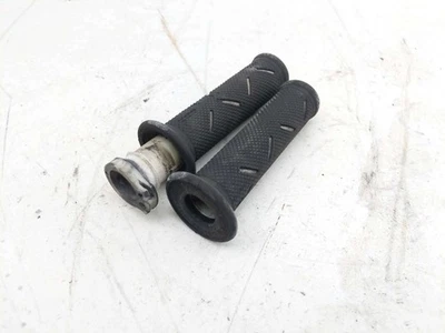 06 Kawasaki ZZR 600 Throttle Tube And Grips - Image 1 of 4