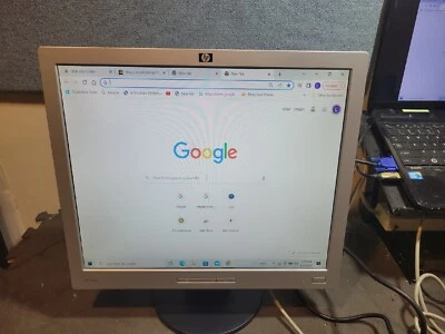 Hewlett Packard L1906 LCD Monitor. Classic Clear Screen!! - Image 1 of 4
