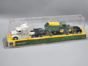 John Deere 1:64 White Hauler Semi Set with Semi Truck, Trailer & Farm Tractor - Picture 1 of 3