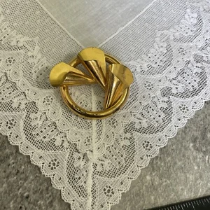 Monet Sterling Signed Vintage Brooch Pin YE-64 - Picture 1 of 6