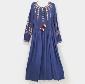 Neu! Weiche Umrandung gesmoktes besticktes Kleid Gr. Medium blau Übergang Herbst - Bild 1 von 19