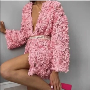 ZARA NEW WOMAN TEXTURED FLORAL KNIT COAT PINK SIZE: S 2488/105 - Picture 1 of 5