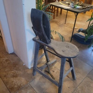 Antique saddlemakers bench / stand - Picture 1 of 17
