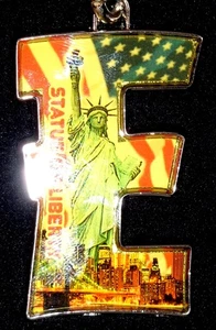 Statue Of Liberty E-Shaped Keychain (NEW) - Picture 1 of 3