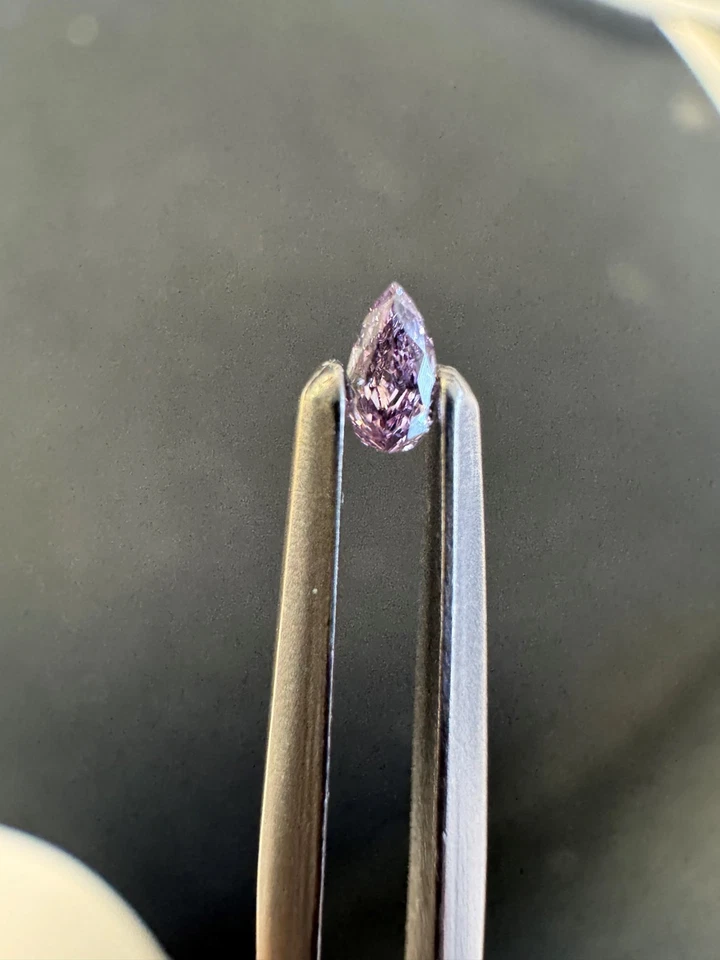 0.05 Carat Fancy Pink Purple Diamond Loose Certified Natural Color Pear Cut VS1 - Image 1 of 2