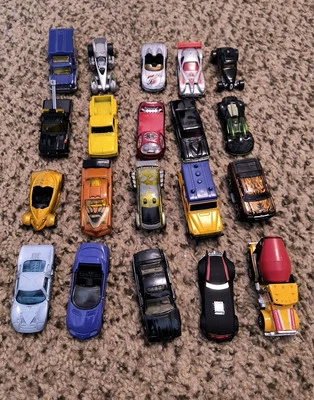 Lot Of 20  Hot Wheels, Matchbox Diecast Cars 1:64 Scale 1980's- 2000's.  #D02 - Image 1 of 4