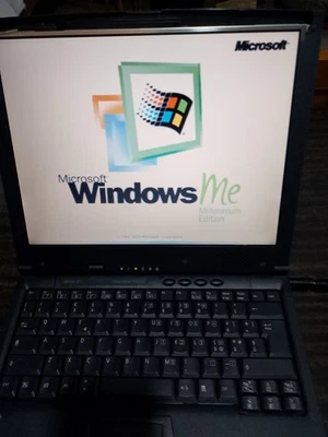 Acer Travelmate 202TEV retro computer  - Immagine 1 di 4