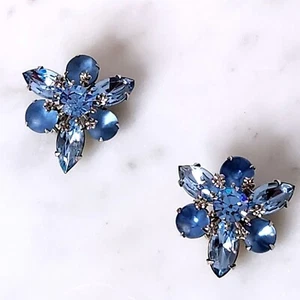 Blau Strass Blume Broschen Kleid Clip Vintage Schmuck Nieten Set Satiniertes Glas - Bild 1 von 5