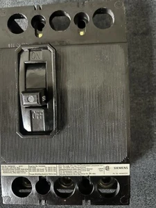 SIEMENS 150 Amp 240V 3 Pole Type HACR - Picture 1 of 3