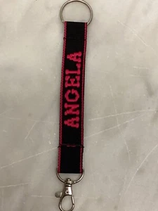 Schlüsselband Ausweis Schlüsselanhänger personalisiert Angela schwarz - Bild 1 von 1