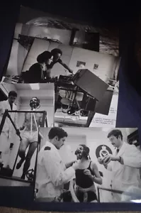 1977 (13) Pressefotos Europäische Weltraumorganisation - Kandidaten für die Zeit auf Spacelab - Bild 1 von 12