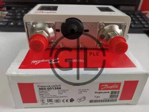 1pcs New In Box Danfoss Pressure Switch KP44 060-001366 060-0013 Fast Ship - Picture 1 of 3