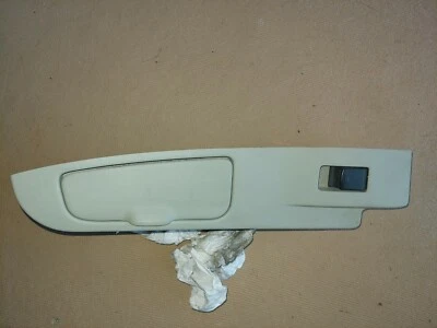 2003 Infiniti M45 задний RH переключатель пассажирской двери с отделкой 82960CR900 - Изображение 1 из 4