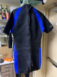 2mm Shorty Wetsuit - Used - 2XL - Picture 1 of 2