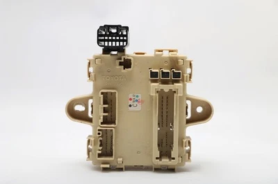 Lexus RX400H 06-08 Interior Secondary Fuse Relay Box, Block, A912, OEM, 2006, 20 - Image 1 of 2