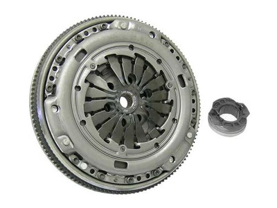 For 1998-2005 Volkswagen Beetle Clutch Kit LUK 26916TBKM 2000 2001 2002 2004 - Image 1 of 2