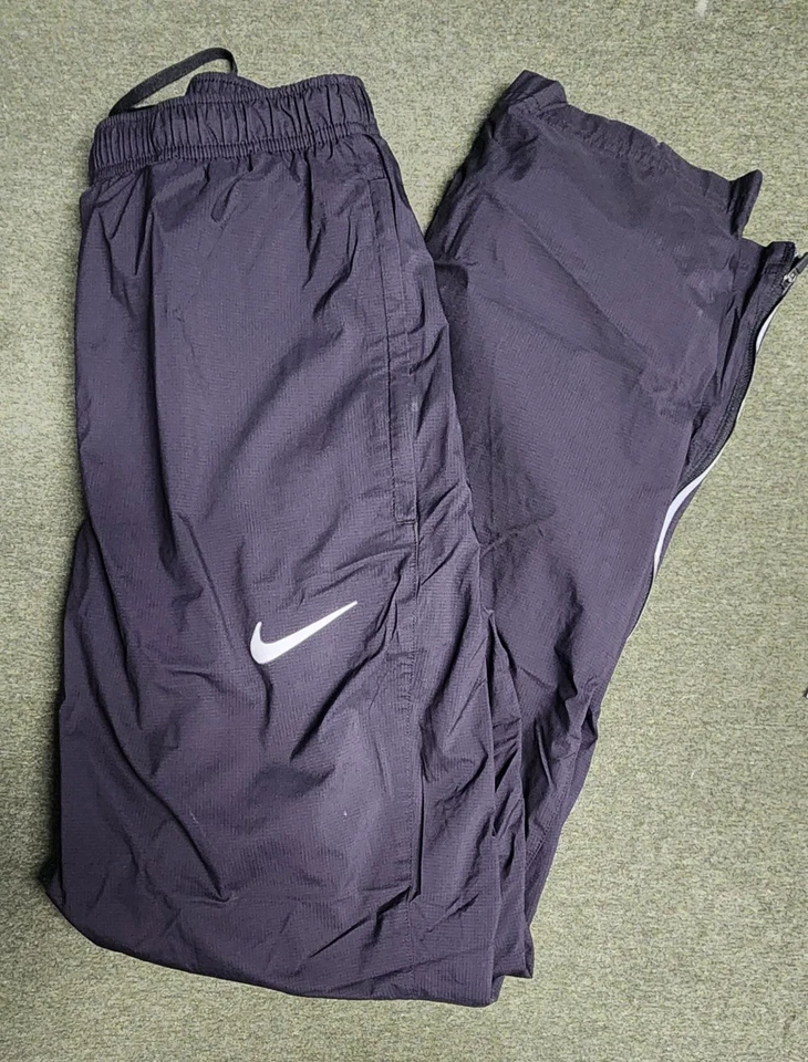 Sudaderas deportivas Nike talla pequeña Foto 1 de 4