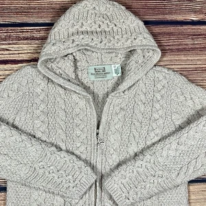 Cárdigan para mujer Aran Crafts suéter de pescador con capucha tejido con cable cremallera lana pequeña - Imagen 1 de 13