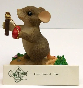 CHARMING TAILS, FITZ AND FLOYD, "GIVE LOVE A SHOT" ITEM 84/109 - Picture 1 of 6