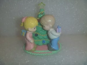 Little Christmas Precious Moments Figurine~*~Present Exchange - Picture 1 of 7